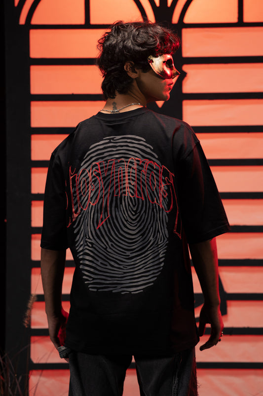 THE FINDER OVERSIZED T-SHIRT